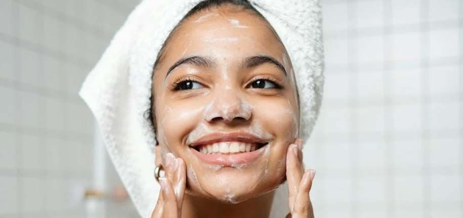 正しい洗顔方法